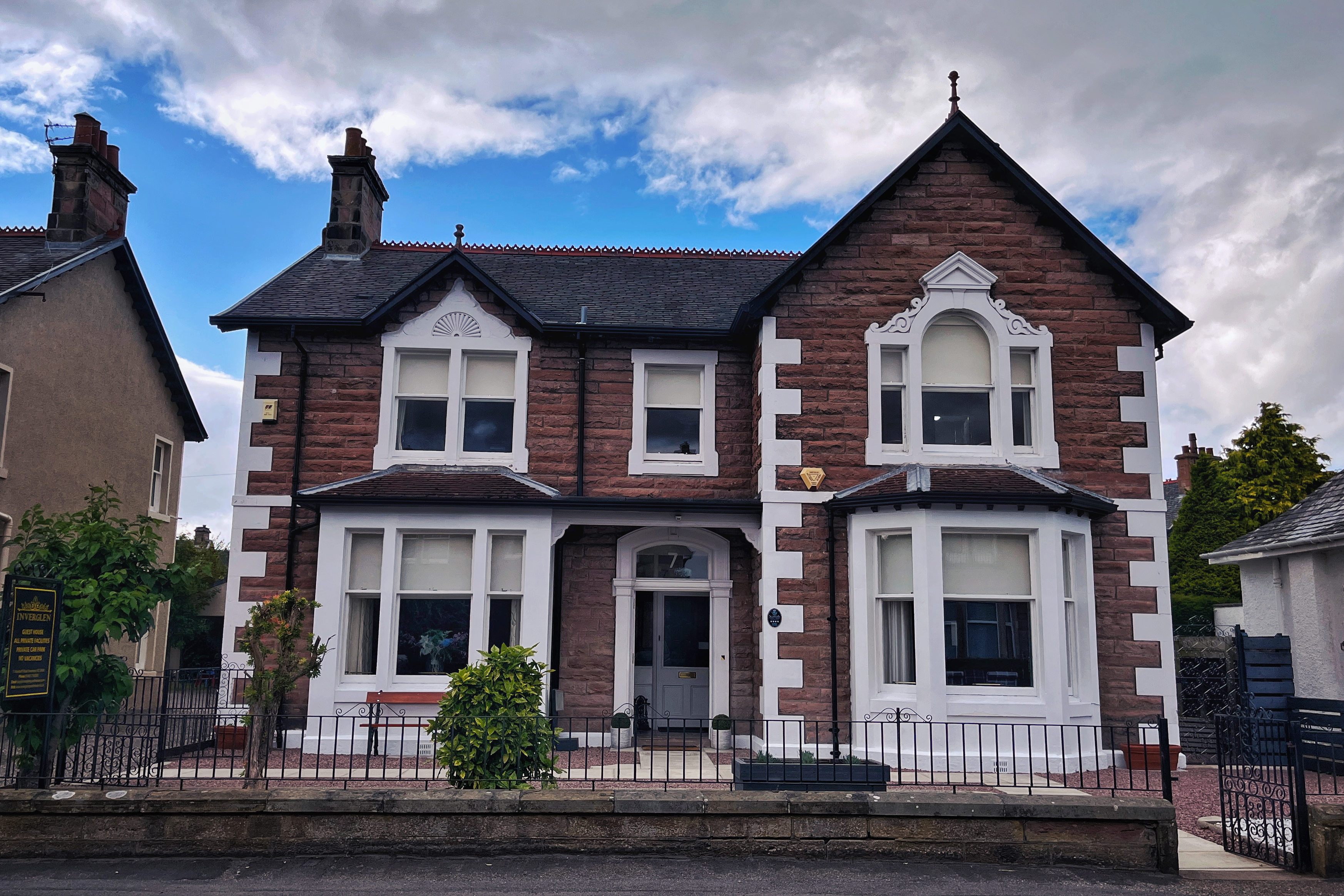 Hotel Review- Inverness: Inverglen Guest House